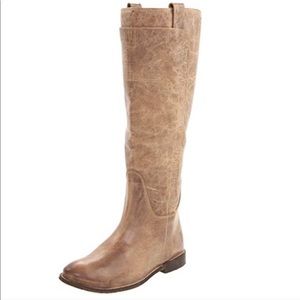 SIZE 6.5: Frye Paige riding boot